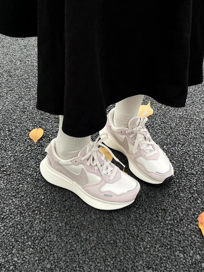 NIKE PHOENIX WAFFLE | GREY BEIGE