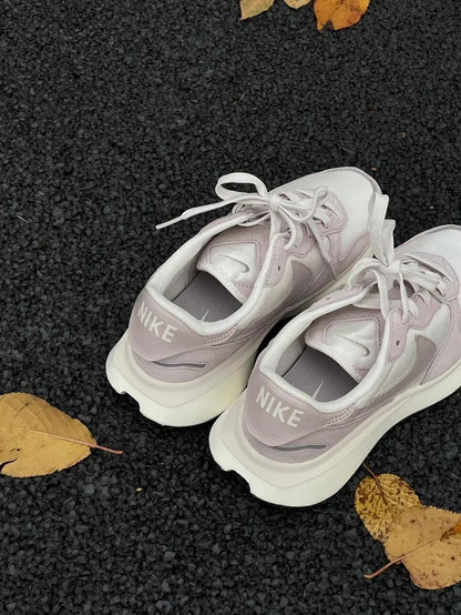 NIKE PHOENIX WAFFLE | GREY BEIGE