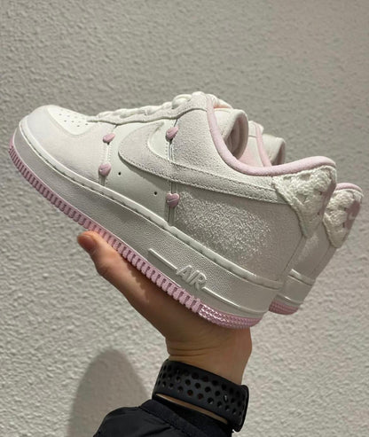 NIKE AIR FORCE 1 | HEART PINK