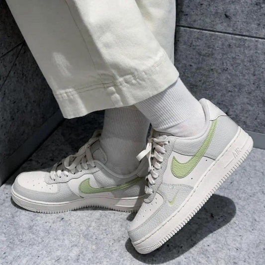 NIKE AIR FORCE 1 MINI SWOOSH | GREY PASTEL MINT