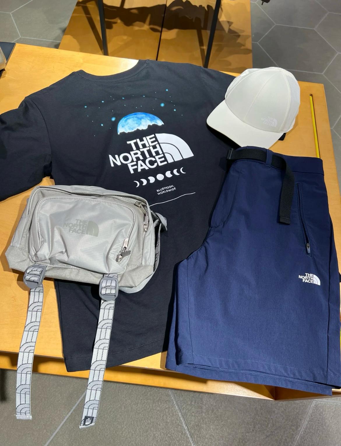 THE NORTH FACE EARTH TEE | 3 COLORS