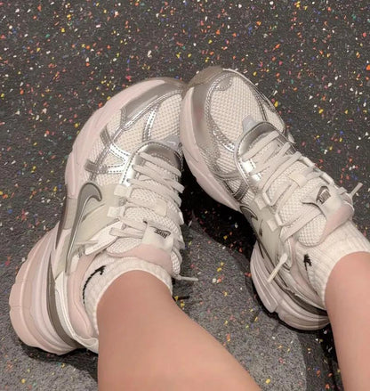 NIKE V2K RUN | PINK BROWN