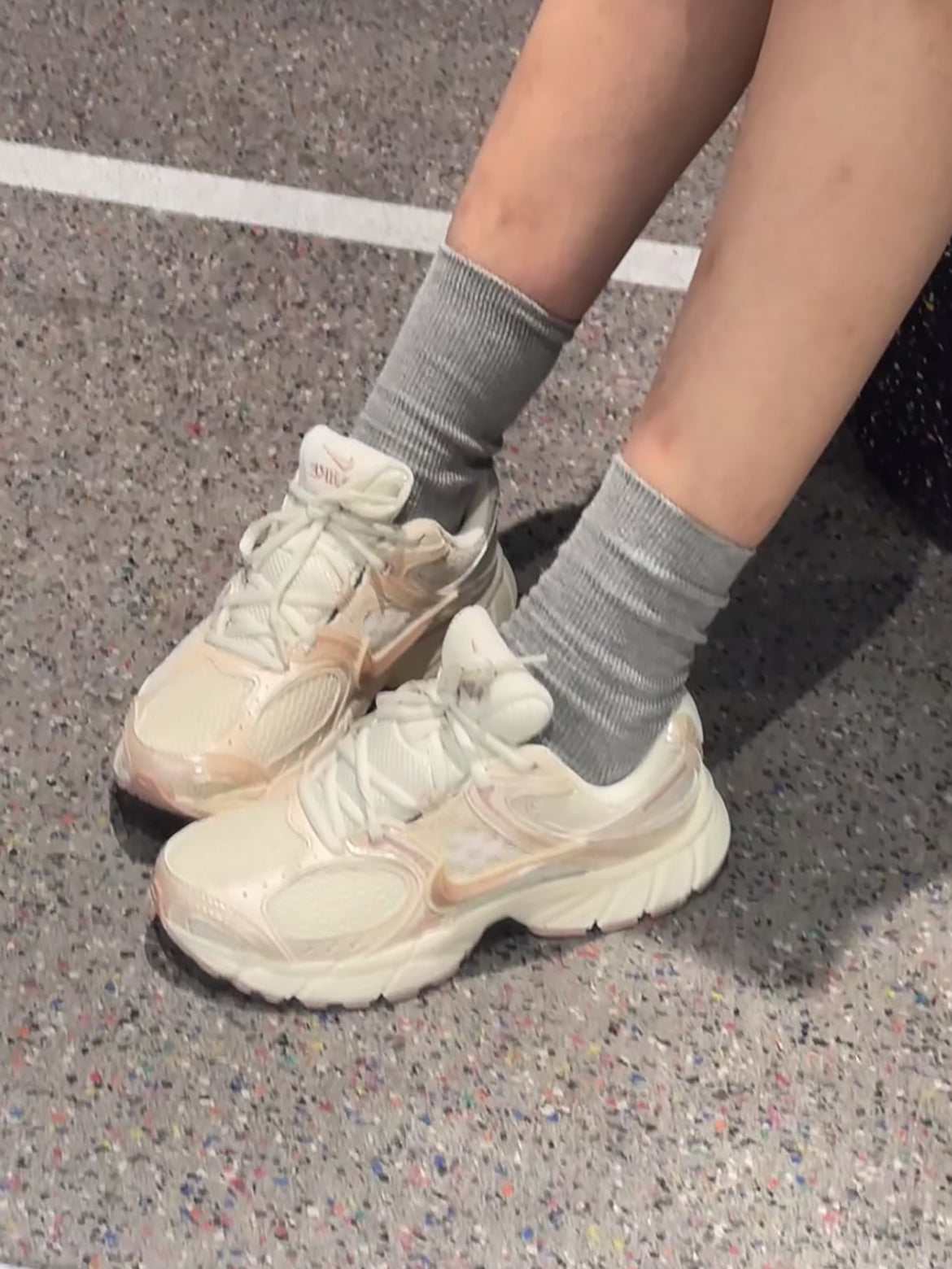 NIKE V5 RNR | MILKTEA PINK