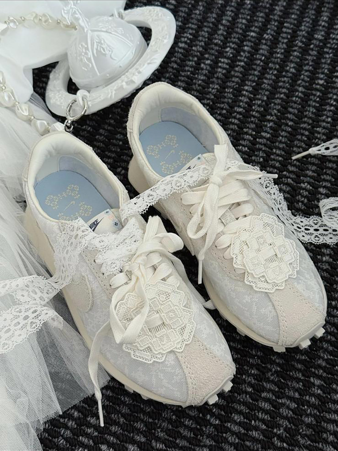 NIKE LD1000 | CREAM WHITE LACE