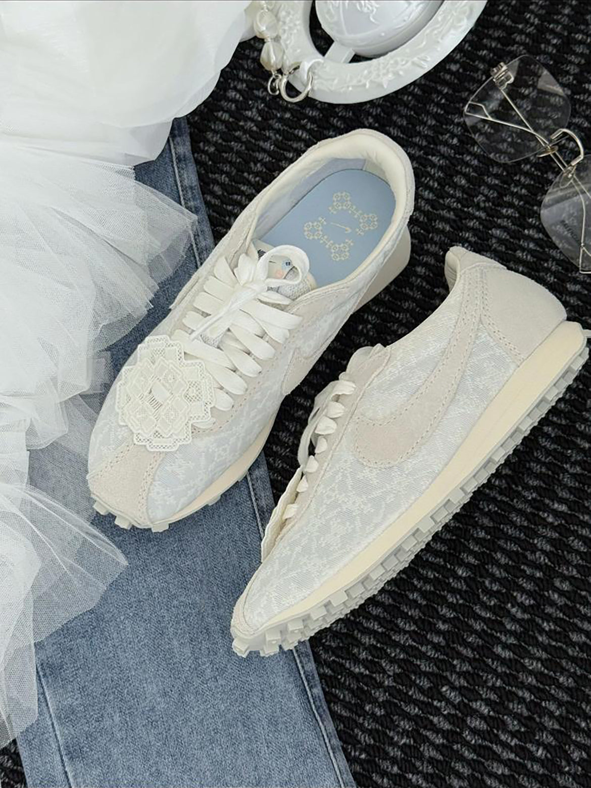 NIKE LD1000 | CREAM WHITE LACE