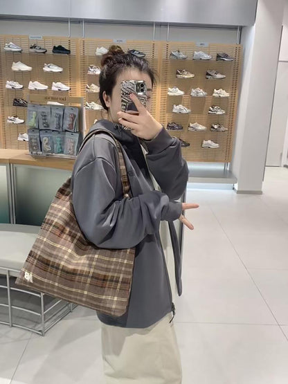 NEW BALANCE 格紋絨布袋