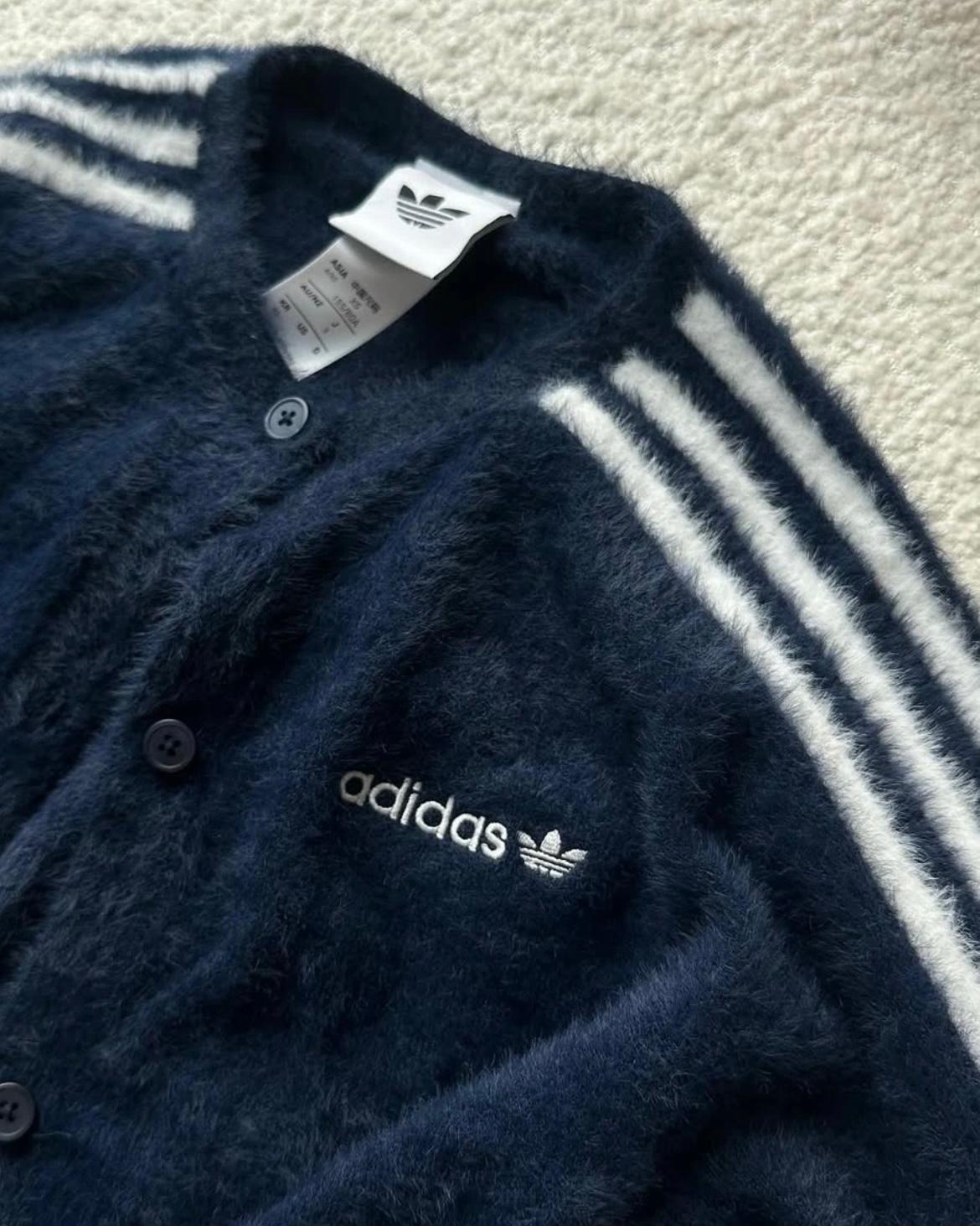 ADIDAS ORIGINALS FLUFFY KNIT JACKET | BLUE