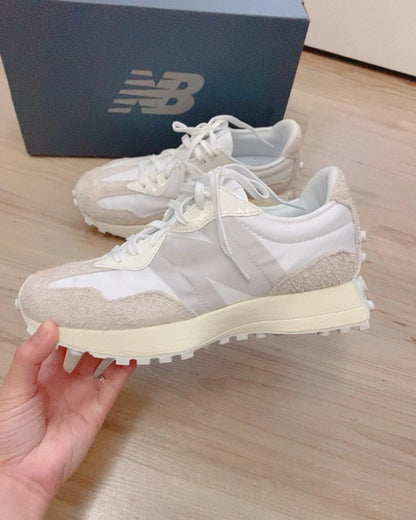 NEW BALANCE 327 | CREAM BEIGE