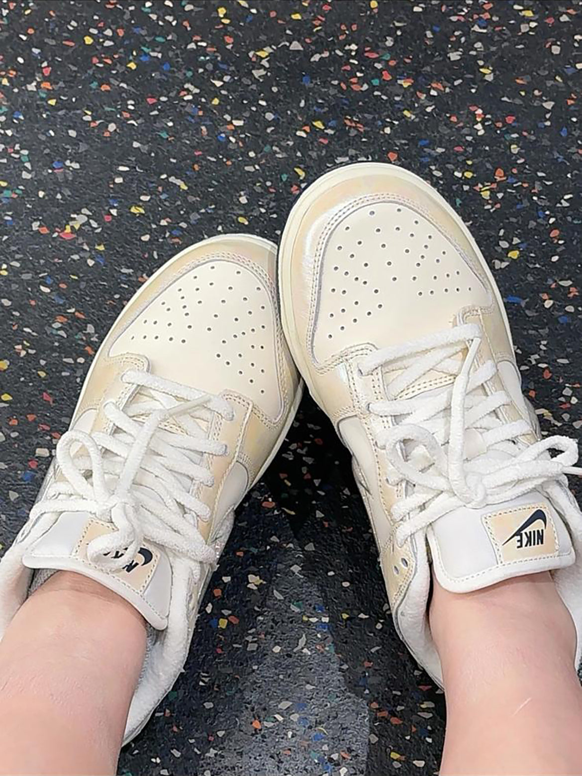 NIKE DUNK LOW | 流沙 LASER