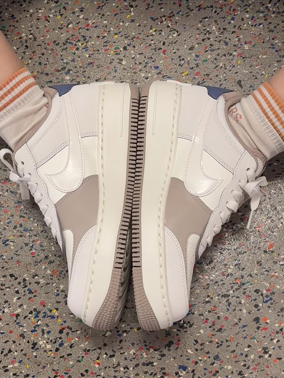 NIKE AIR FORCE 1 | MILKTEA BROWN