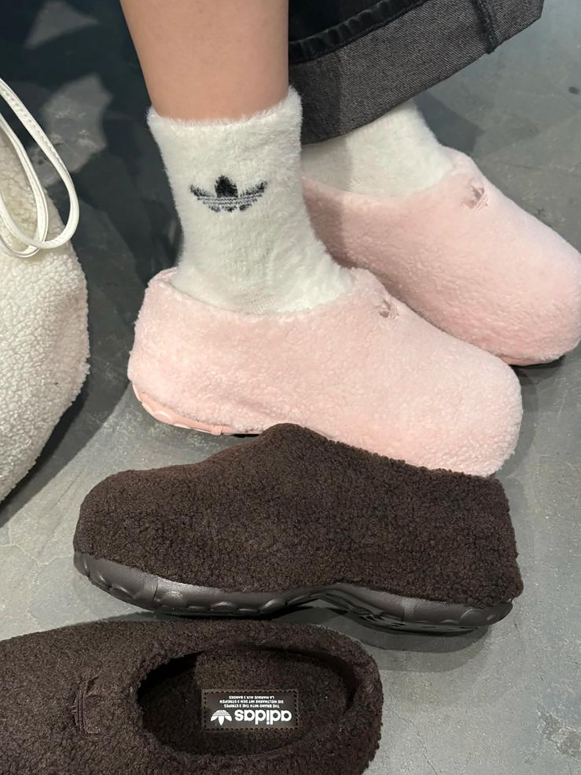 ADIDAS ADIFOM STAN MULE | 2 COLORS