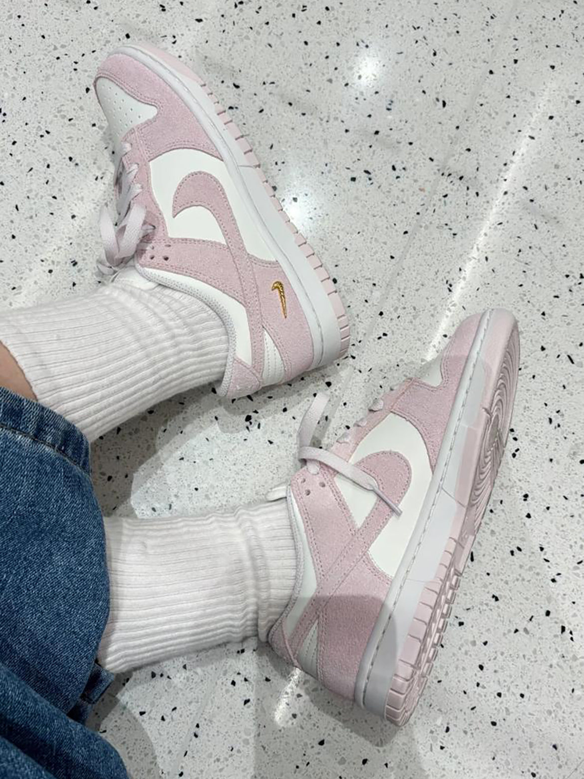 NIKE DUNK LOW | PURPLE PINK MINI SWOOSH