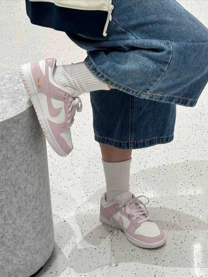 NIKE DUNK LOW | PURPLE PINK MINI SWOOSH