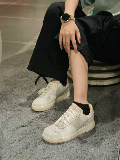 NIKE AIR FORCE 1 | GREY MILKTEA ( 流蘇設計 )