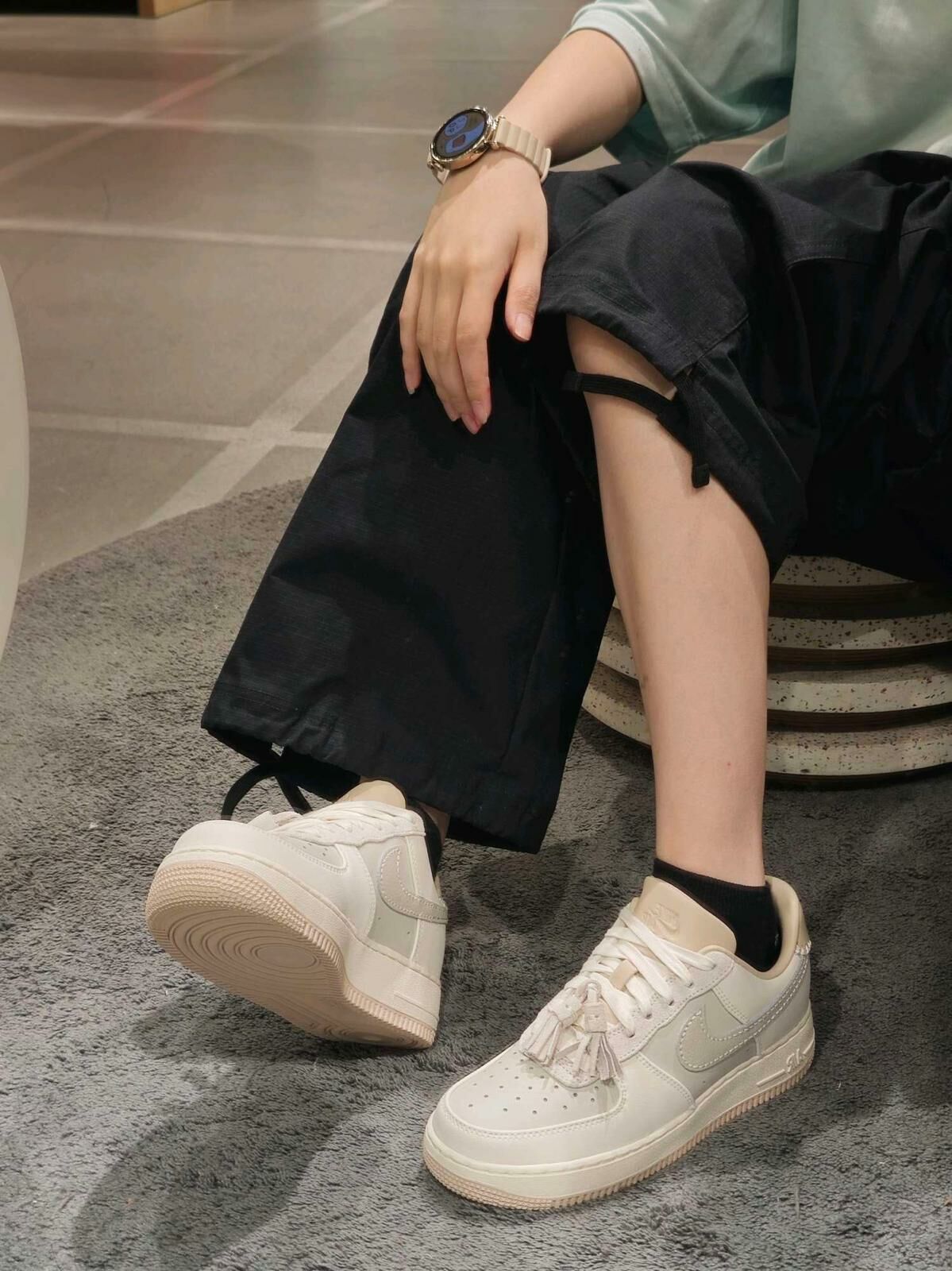 NIKE AIR FORCE 1 | GREY MILKTEA ( 流蘇設計 )